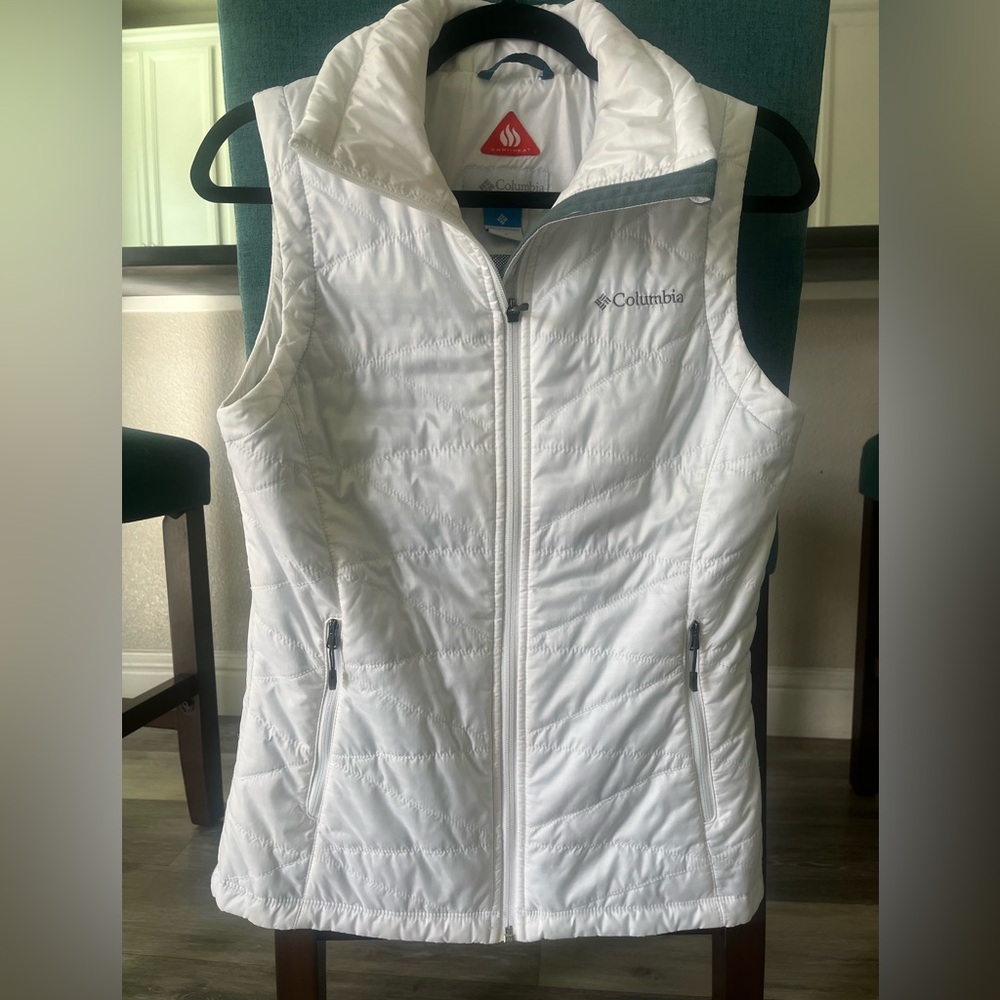 Columbia Vest - the perfect layer!